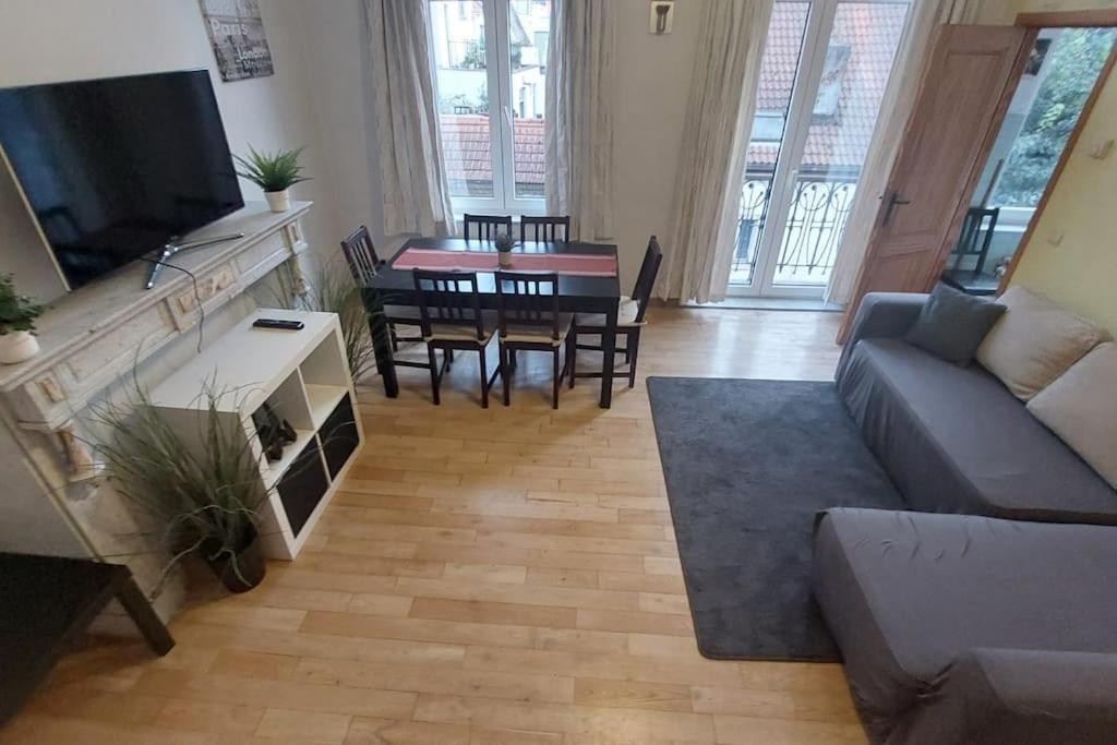 Charming 1-Bedroom Apartment Brussel Bagian luar foto