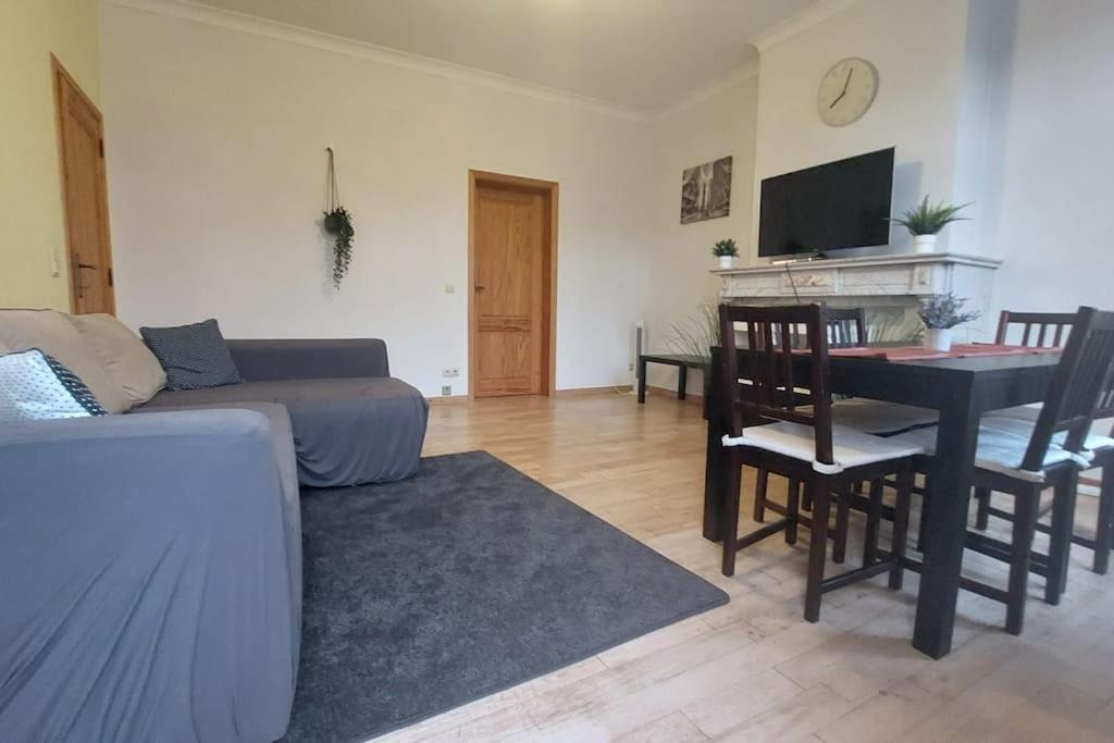 Charming 1-Bedroom Apartment Brussel Bagian luar foto