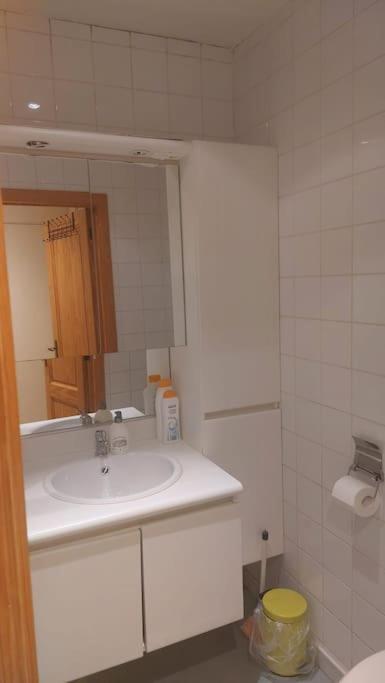 Charming 1-Bedroom Apartment Brussel Bagian luar foto